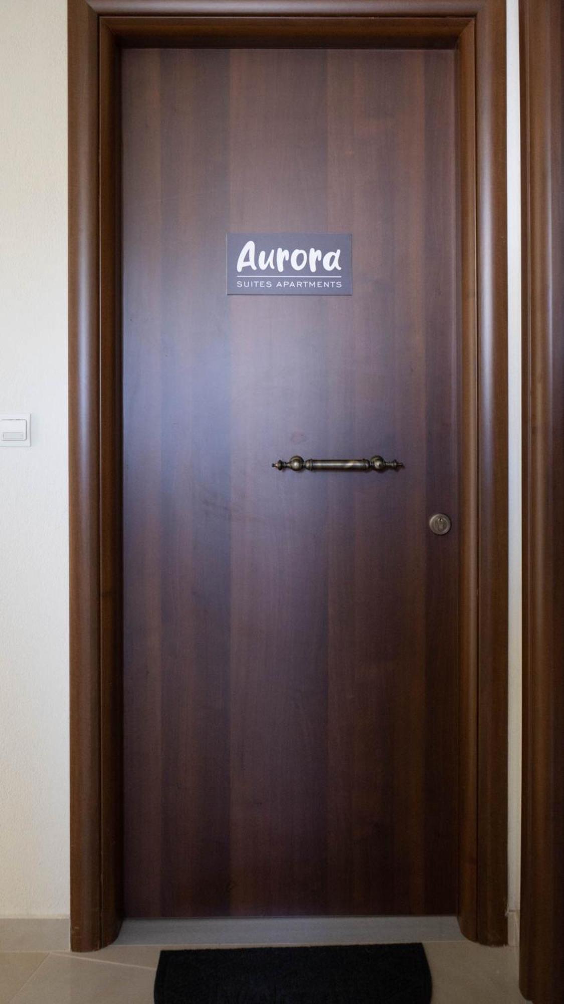 Aurora Suite Apartment 칼람파카 외부 사진